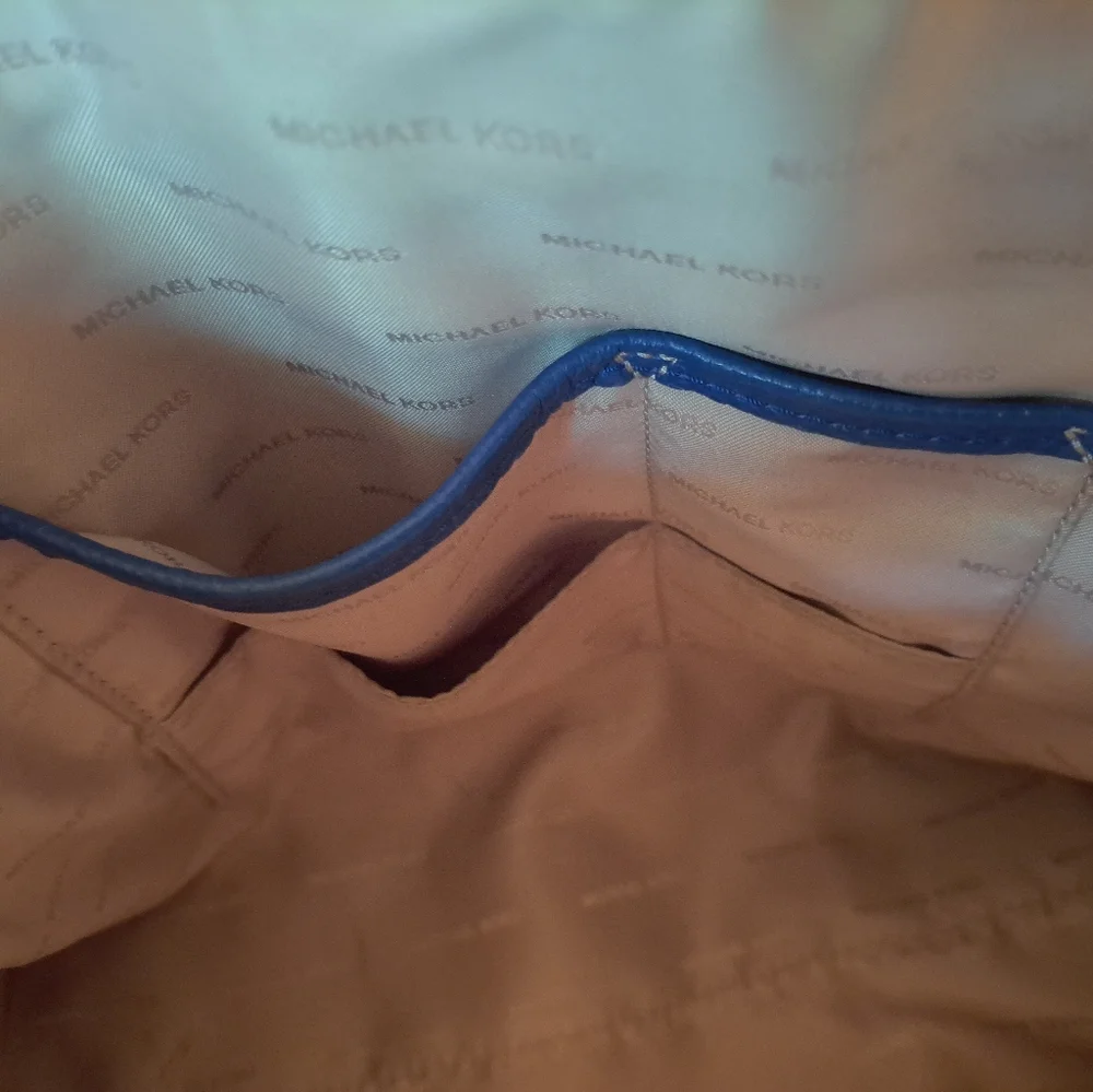 Michael Kors Blue Bag